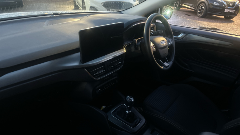 Ford Focus 1.0 EcoBoost Hybrid mHEV 125 Titanium Edition 5dr Petrol Hatchback